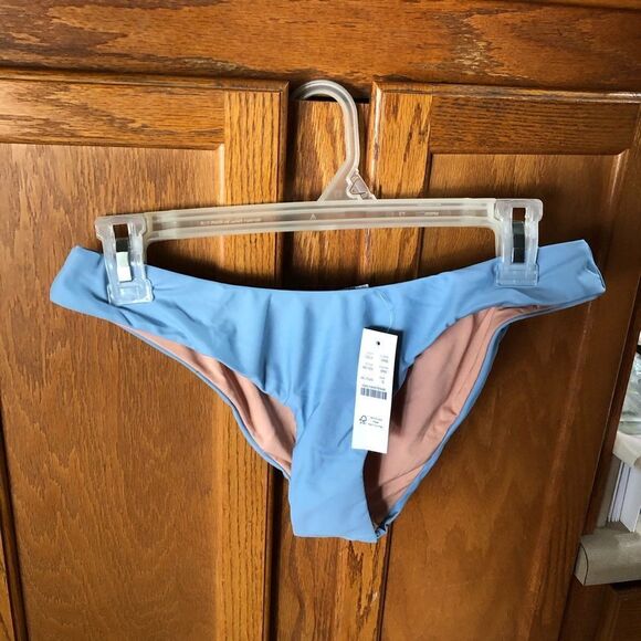 NWT J Crew Curved Waist Cheeky Bikini Bottom Size XS - Picture 3 of 8